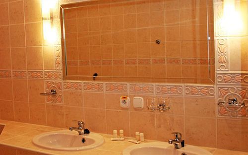 Garni G Hotel 2*